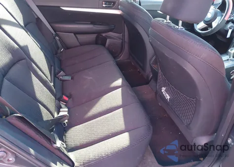 2011 Subaru Outback 3.6R Premium z USA, uszkodzony, nr VIN 4S4BRDCC9B2441835